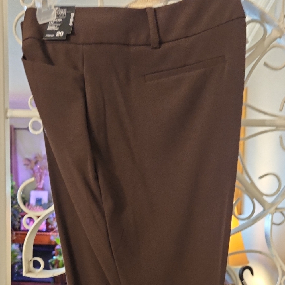 New York & Company Brown Pants